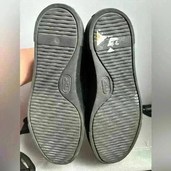 AGL Blue Suede Night Nero Light Weight Low Top Sneakers EU SIZE 36 - Picture 6 of 8